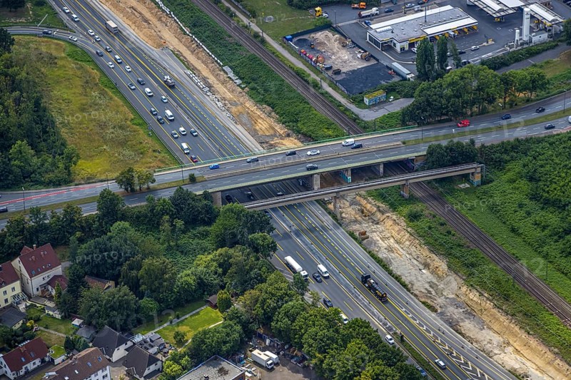 Aerial view, large construction site motorway junction Herne with tunnel construction, motorway A43 between Recklinghausen Emscher- and Rhein-Herne-Kanal overpass and exit Bochum Riehmke, motorway A42, Baukau-West, Herne, Ruhr area, North Rhine-Westphalia, Germany, construction work, construction area, building site, building plots, construction project, building site, Europe, large construction site #Herne #aerial view #aerial photography #aerial photography #aerial photography #North Rhine-Westphalia #North Rhine-Westphalia #Ruhr area #overview #bird perspective