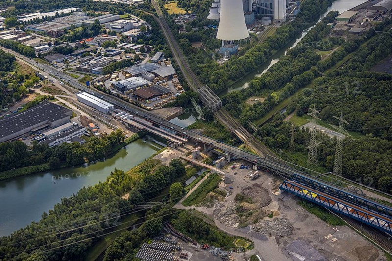 Aerial view, large construction site motorway junction Herne with tunnel construction, motorway A43 between Recklinghausen Emscher- and Rhein-Herne-Kanal overpass and exit Bochum Riehmke, motorway A42, Baukau-West, Herne, Ruhr area, North Rhine-Westphalia, Germany, construction work, construction area, building site, building plots, construction project, building site, Europe, large construction site #Herne #aerial view #aerial photography #aerial photography #aerial photography #North Rhine-Westphalia #North Rhine-Westphalia #Ruhr area #overview #bird perspective