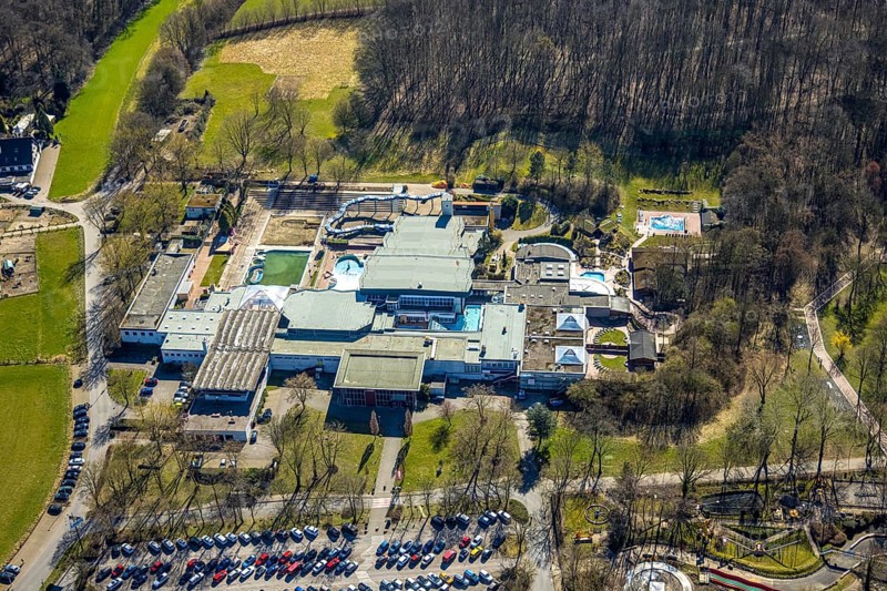 Aerial view, LAGO Die Therme, swimming pool outdoor pool and wellness centre, Börnig, Herne, Ruhr area, North Rhine-Westphalia, Germany, bathing establishment, bathing resort, DE, Europe, outdoor pool, leisure activities, indoor pool, aerial view, aerial photography, aerial photography, swimming pool, swimming pool, overview, bird's-eye view, overview