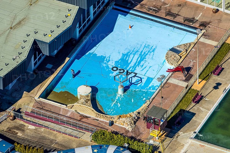 Aerial view, LAGO Die Therme, swimming pool outdoor pool and wellness centre, Börnig, Herne, Ruhr area, North Rhine-Westphalia, Germany, bathing establishment, bathing resort, DE, Europe, outdoor pool, leisure activities, indoor pool, aerial view, aerial photography, aerial photography, swimming pool, swimming pool, overview, bird's-eye view, overview