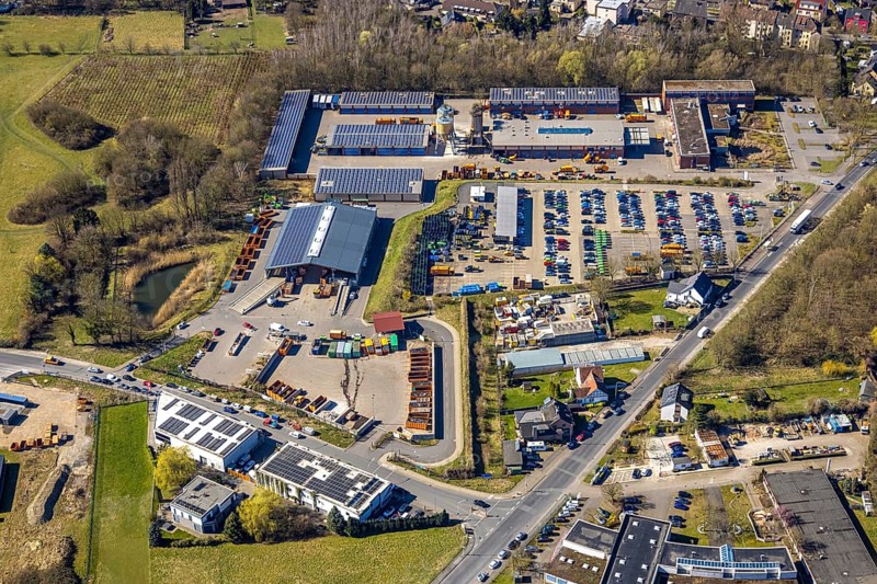 Aerial view, recycling centre Herne recycling yard and vehicle registration authority and driving licence authority City of Herne, Holsterhausen, Herne, Ruhr area, North Rhine-Westphalia, Germany, DE, Europe, commercial enterprises, commercial area, commercial area, commercial property, commercial site, commercial use, industrial site, aerial view, aerial photography, aerial photography, overview, bird's-eye view, bird's-eye view, overview