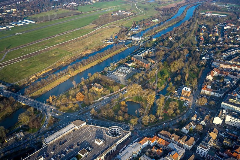 Aerial view, Hammonense grammar school and water sports centre, River Lippe and Datteln-Hamm Canal, centre, Hamm, Ruhr area, North Rhine-Westphalia, Germany