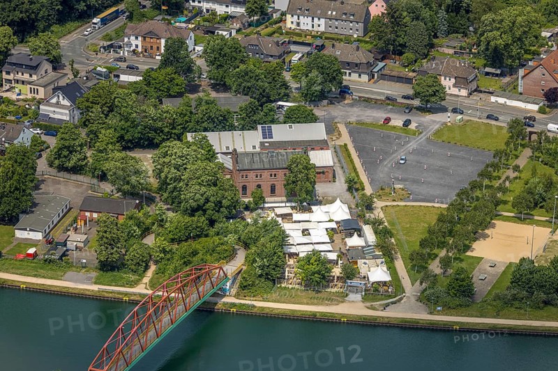 Aerial view, Steinmeister's beer garden - Oskar am Kanal im Kulturpark Unser Fritz, area former colliery Unser Fritz, artist colliery Unser Fritz 2/3, shaft 3, Unser Fritz, Herne, Ruhr area, North Rhine-Westphalia, Germany, DE, Europe, aerial view, aerial photography, aerial photography, overview, bird's-eye view, overview, linksderA43, HernelinksderA43