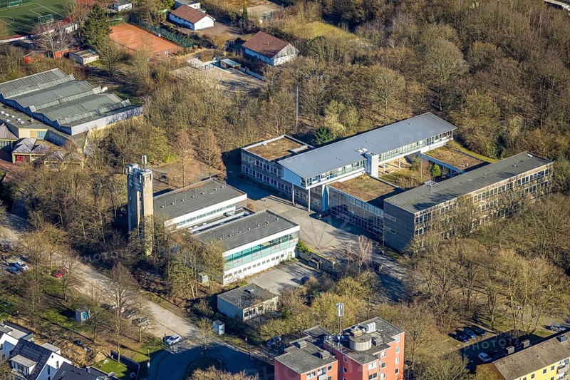 Aerial view, Geschwister Scholl Vorhalle secondary school, Vorhalle, Hagen, Ruhr area, North Rhine-Westphalia, Germany