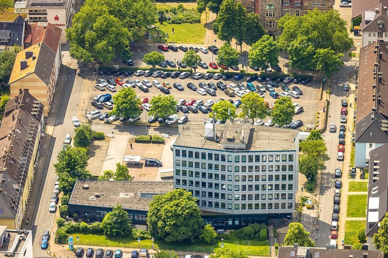 Aerial photo, tax office and car park, Hattingen, Ruhr area, North Rhine-Westphalia, Germany, authority, DE, Europe, tax office, aerial photo, aerial photography, aerial photography, overview, bird's-eye view, birds-eyes view, overview
