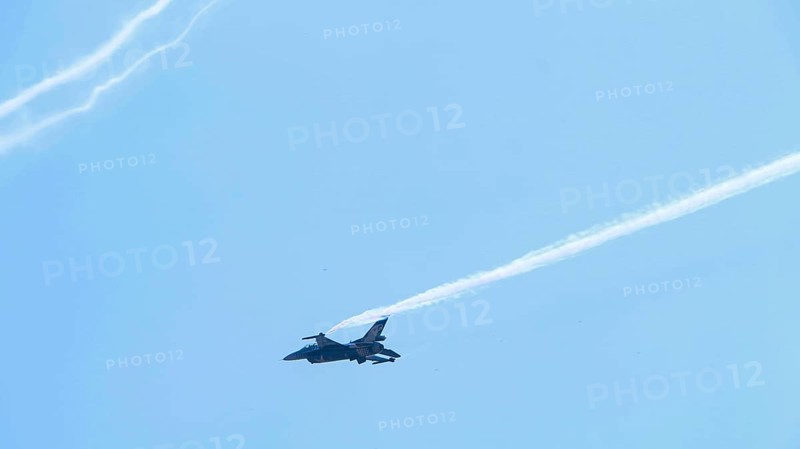 Turkish Air Force helicopters and fighter jets perform aerobatic maneuvers during Teknofest aerospace and technology festival. Gaziantep, Türkiye. September 24, 2020, Gaziantep, Gaziantep, Türkiye
