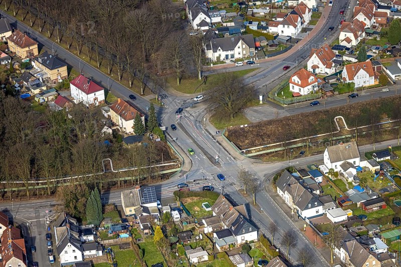Aerial view, bridge Arenbergstraße over pipelines and railway line, road traffic, Rentfort, Gladbeck, Ruhr area, North Rhine-Westphalia, Germany