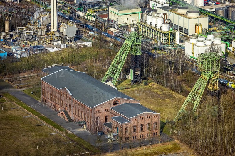 Aerial view, Zweckel machine hall and two headframes, Zweckel, Gladbeck, Ruhr area, North Rhine-Westphalia, Germany