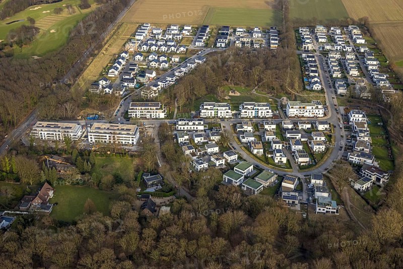 Aerial view, new development area Am Buerschen Waldbogen, Zur Marienkapelle, semi-circular housing estate, Resse, Gelsenkirchen, Ruhr area, North Rhine-Westphalia, Germany
