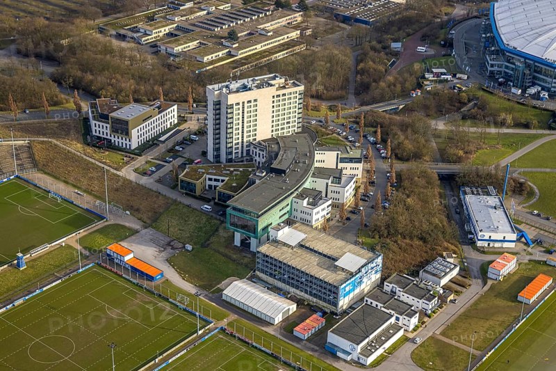 Aerial view, Berger Feld with hotel facilities, at the Bundesliga stadium Veltins-Arena of FC Schalke 04, also Arena AufSchalke football stadium, Erle, Gelsenkirchen, Ruhr area, North Rhine-Westphalia, Germany