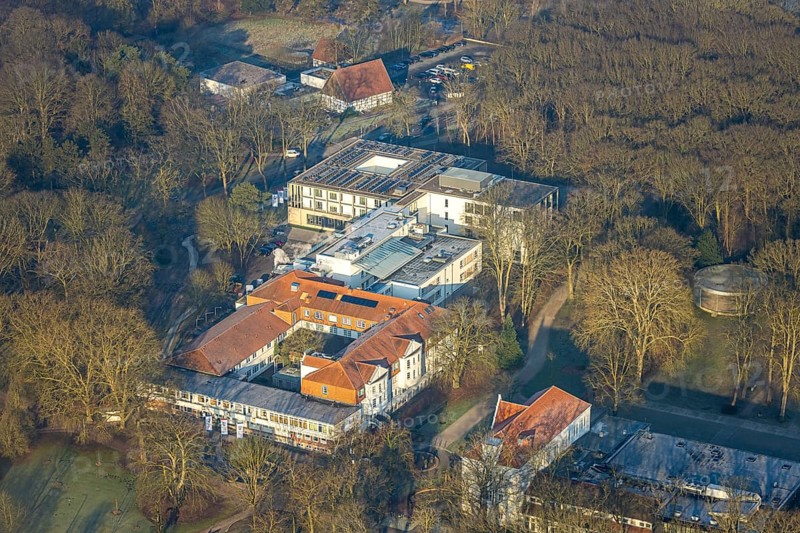 Aerial view, Clinic for Manual Therapy, MVZ Prof. Dr Uhlenbrock and Partner Radiology, Hamm spa garden site, Uentrop, Hamm, Ruhr area, North Rhine-Westphalia, Germany