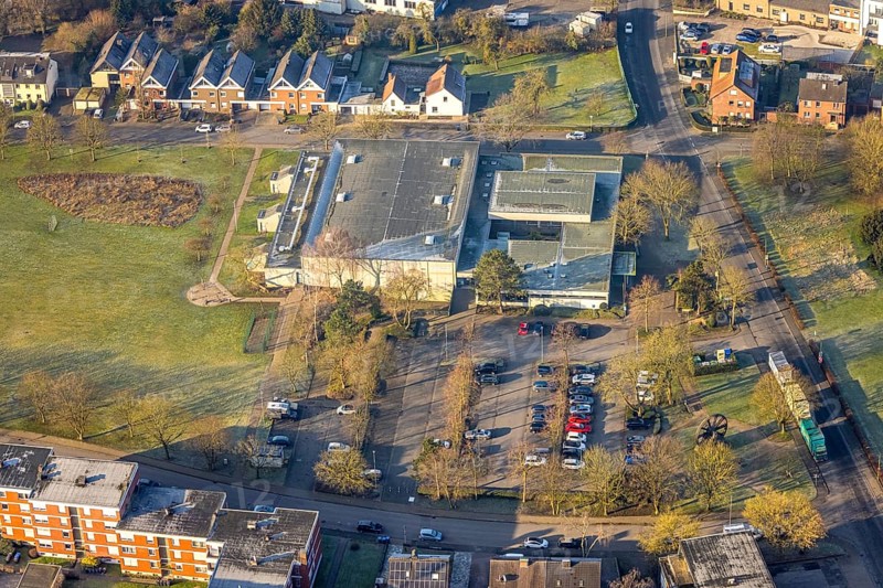 Aerial view, Sachsenhalle multi-purpose sports hall, car parks, Heessen district, Hamm, Ruhr area, North Rhine-Westphalia, Germany