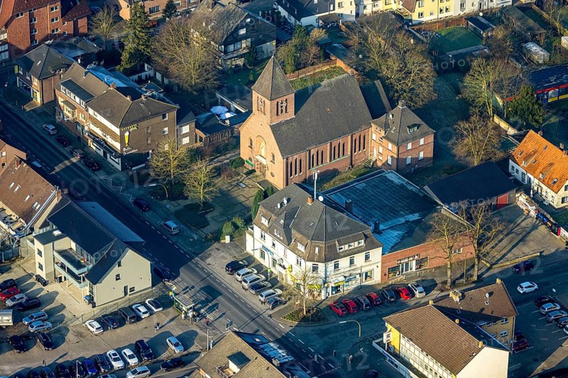 Aerial view, Roman Catholic Herz-Jesu-Kirche on Hammer Straße, Bockum-Hövel, Hamm, Ruhr area, North Rhine-Westphalia, Germany