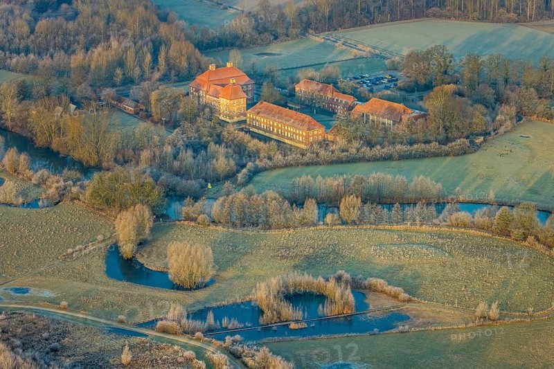 Aerial view, Schloss Oberwerries moated castle in the Lippe floodplains, educational centre and meeting place, Heessen district, Hamm, Ruhr area, North Rhine-Westphalia, Germany