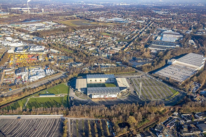 Aerial view, football stadium at the Hafenstraße of the club Rot-Weiß Essen, 3rd Bundesliga, Essen-Borbeck, stands, Essen, Ruhr area, North Rhine-Westphalia, Germany