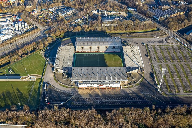 Aerial view, football stadium at the Hafenstraße of the club Rot-Weiß Essen, 3rd Bundesliga, Essen-Borbeck, stands, Essen, Ruhr area, North Rhine-Westphalia, Germany
