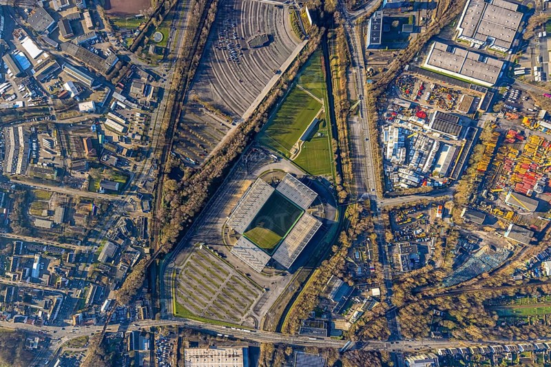 Aerial view, football stadium at the Hafenstraße of the club Rot-Weiß Essen, 3rd Bundesliga, Essen-Borbeck, stands, Essen, Ruhr area, North Rhine-Westphalia, Germany