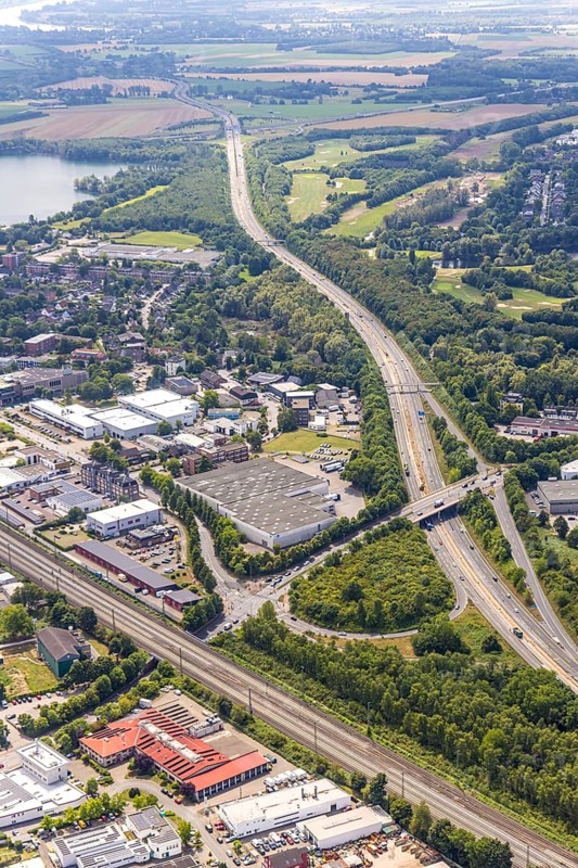 Aerial view, A59 motorway and Großenbaum junction, Altenbrucher Damm bridge, Albert-cock-Straße industrial estate, Buchholz, Duisburg, Ruhr area, North Rhine-Westphalia, Germany