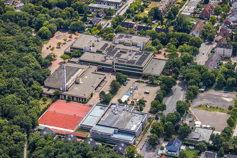Aerial view, construction site for the new south swimming pool at the Großenbaum sports complex, Gesamtschule Süd, football stadium, sports field, Großenbaum, Duisburg, Ruhr area, North Rhine-Westphalia, Germany