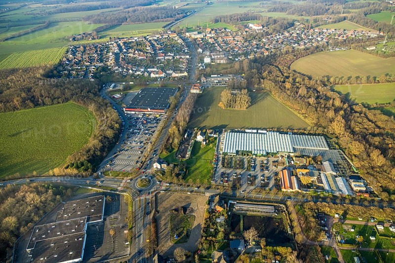 Aerial view, Planned commercial area Münsterstraße opposite Kaufland, north of the Bintig garden centre, Sachsenring and roundabout, Heessen district, Hamm, Ruhr area, North Rhine-Westphalia, Germany