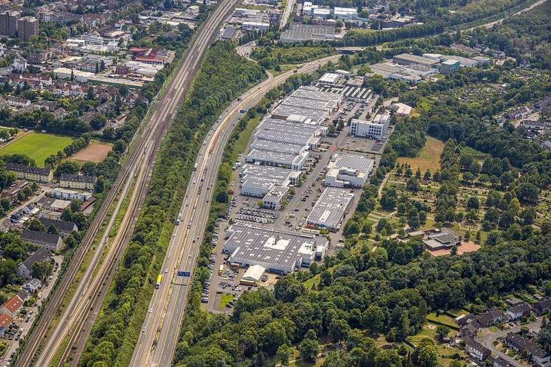 Aerial view, Keniastrasse industrial estate, A59 motorway with Großenbaum junction, railway tracks, Buchholz, Duisburg, Ruhr area, North Rhine-Westphalia, Germany