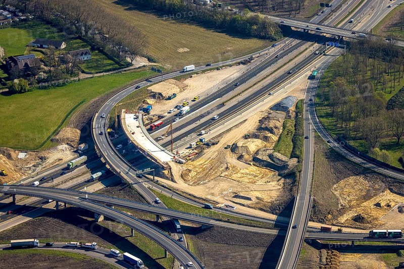 Aerial view, Kaiserberg motorway junction with A3 and A40 motorways, bridge construction and rainwater retention basin construction site, Duissern, Duisburg, Ruhr area, North Rhine-Westphalia, Germany