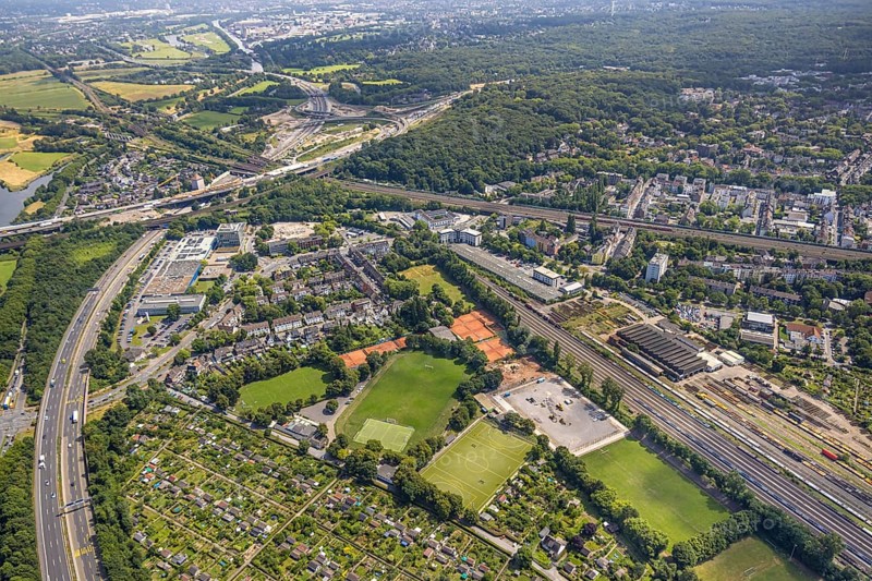 Aerial view, motorway junction Kaiserberg construction site general view, sports centre with football stadium, hockey and tennis courts Preußen Duisburg, SV Duissern 1923, Duissern, Duisburg, Ruhr area, North Rhine-Westphalia, Germany