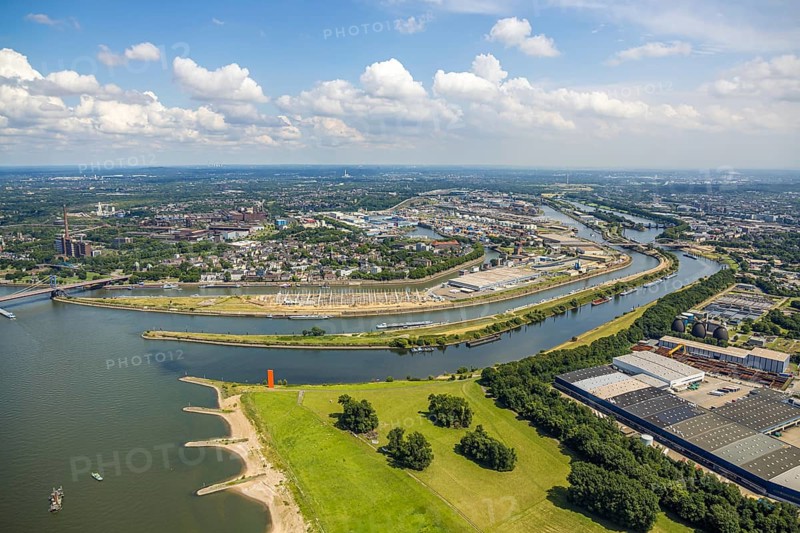 Aerial view, Duisburg harbour general view, Mercatorinsel inland navigation on Vinckekanal and harbour canal, Stangenwald construction site with new logistics hall, sculpture Rheinorange at the river Ruhr estuary, Ruhrort, Duisburg, Ruhr area, North Rhine-Westphalia, Germany