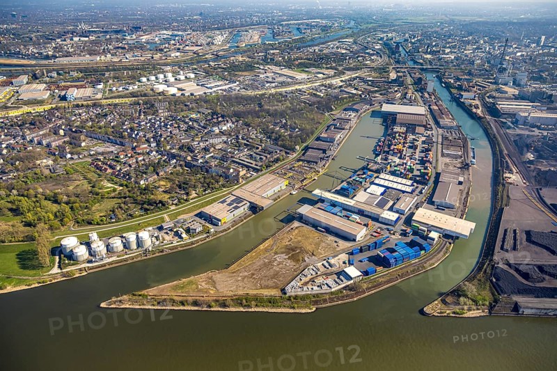 Aerial view, Neuenkamp parallel harbour and outer harbour, river Rhine, Hochfeld, Duisburg, Ruhr area, North Rhine-Westphalia, Germany