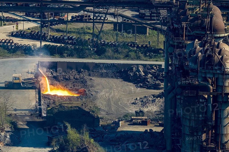 Aerial view, ArcelorMittal Hochfeld GmbH steel wire plant, dumping of red-hot material, Laar, Duisburg, Ruhr area, North Rhine-Westphalia, Germany