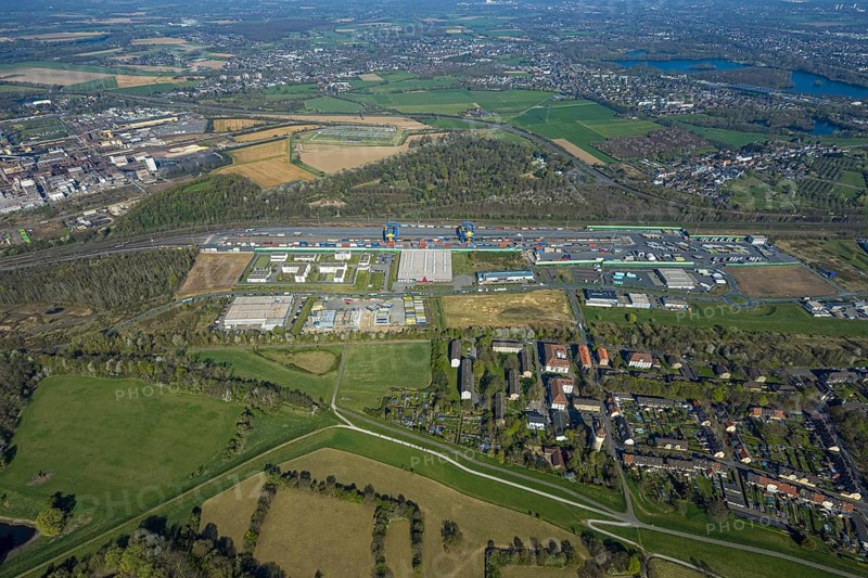 Aerial view, duisport, logport III Hohenbudberg, logport 3, industrial estate with Anssems.com trailer, Friemersheim, Duisburg, Ruhr area, North Rhine-Westphalia, Germany