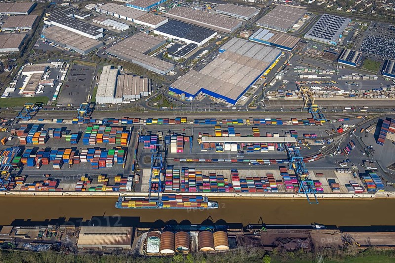 Aerial view, duisport port, logport I Rheinhausen, container port, Duisburg port D3T Duisburg Trimodal Terminal, container terminal and container ship, automobile logistics, Friemersheim, Duisburg, Ruhr area, North Rhine-Westphalia, Germany