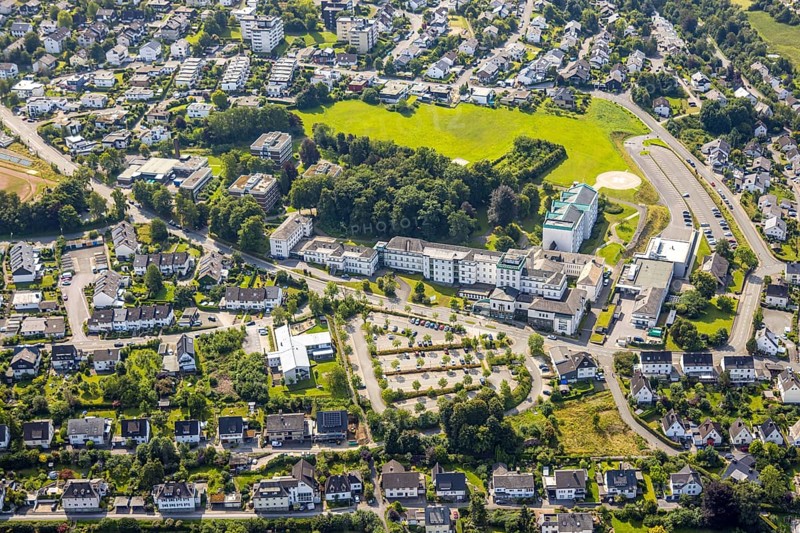 Aerial view, St. Walburga Hospital with helipad, St. Walburga Hospital car park, woodland and meadow area, Meschede town, Meschede, Sauerland, North Rhine-Westphalia, Germany, DE, Europe, healthcare, hospital, clinic, clinic centre, hospital, aerial photograph, aerial photography, aerial photography, medical facility, medical aid, Ruhr area, overview, bird's-eye view, bird's-eye view, overview, medical care