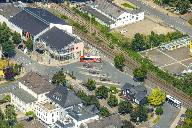 Aerial view, McDonald's and Tourist-Information at the bus station Le-Puy-Straße, Meschede-Stadt, Meschede, Sauerland, North Rhine-Westphalia, Germany, DE, Europe, aerial view, aerial photography, aerial photography, Ruhr area, overview, bird's eye view, ZOB bus station, birds-eyes view, overview