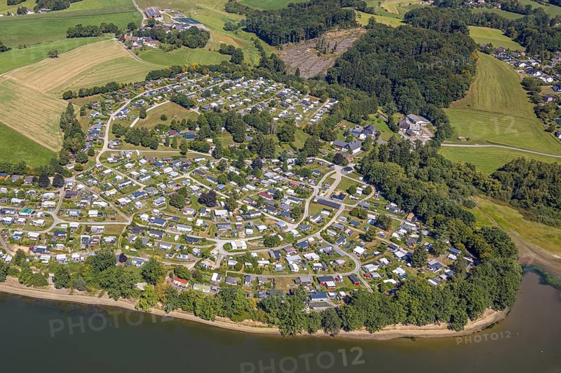 Aerial view, Lambacher Höhe campsite and mobile home site at the Lingesetalsperre, Linge, Marienheide, Sauerland, North Rhine-Westphalia, Germany, camping, camping site, camping homes, campsite, DE, Europe, leisure, hobby, Kierspe, aerial view, aerial photography, aerial photography, Ruhr area, reservoir, overview, bird's eye view, forest area, birds-eyes view, overview