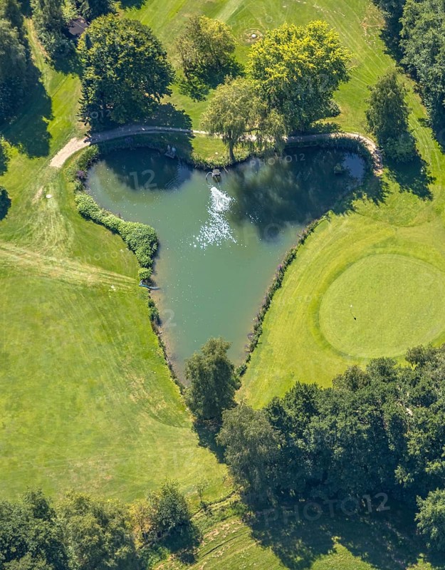 Aerial photo, golf meadow Golfclub Varmert e.V., heart-shaped pond, Elbringhausen, Kierspe, Sauerland, North Rhine-Westphalia, Germany, DE, Europe, golf, golf course, golf club, golf meadow, aerial photo, aerial photography, aerial photography, Ruhr area, sand bunker, sport, overview, bird's-eye view, overview