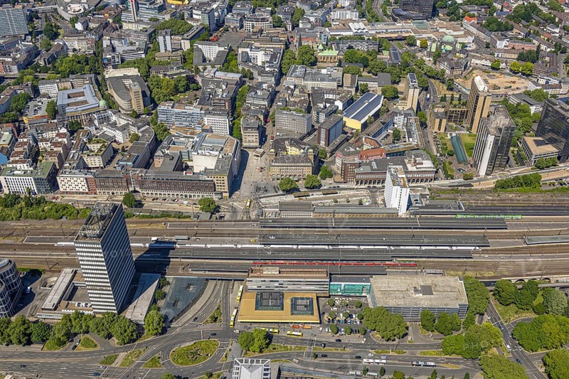 Aerial view, central station and city centre with construction site of former Kaufhof building at Willy-Brandt-Platz, Rathausstraße, Postbank tower block, Südviertel, Essen, Ruhr area, North Rhine-Westphalia, Germany