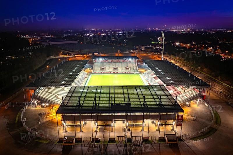 Aerial view, football stadium at the Hafenstraße of the club Rot-Weiß Essen, 3rd Bundesliga, Essen-Borbeck, stands, Essen, Ruhr area, North Rhine-Westphalia, Germany Copyright: Blossey Mantler