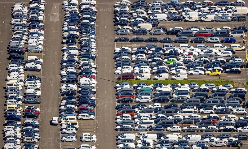 Aerial view, car park of CAT Automobillogistik Essen GmbH, Katernberg, Essen, Ruhr area, North Rhine-Westphalia, Germany