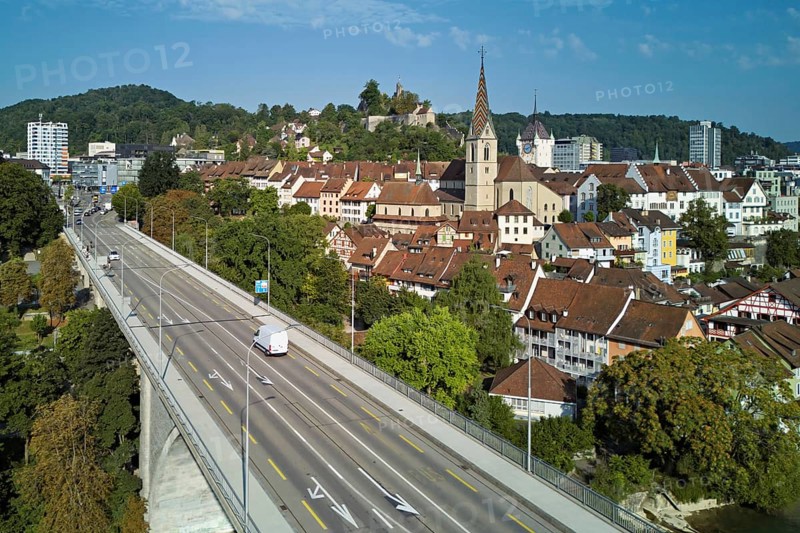 View of the old town with the parish church of Maria Himmelfahrt, in the foreground the high bridge, in the background the ruins of Stein Castle, formerly an administrative centre of the Habsburgs, Baden, Canton, Aargau, Switzerland