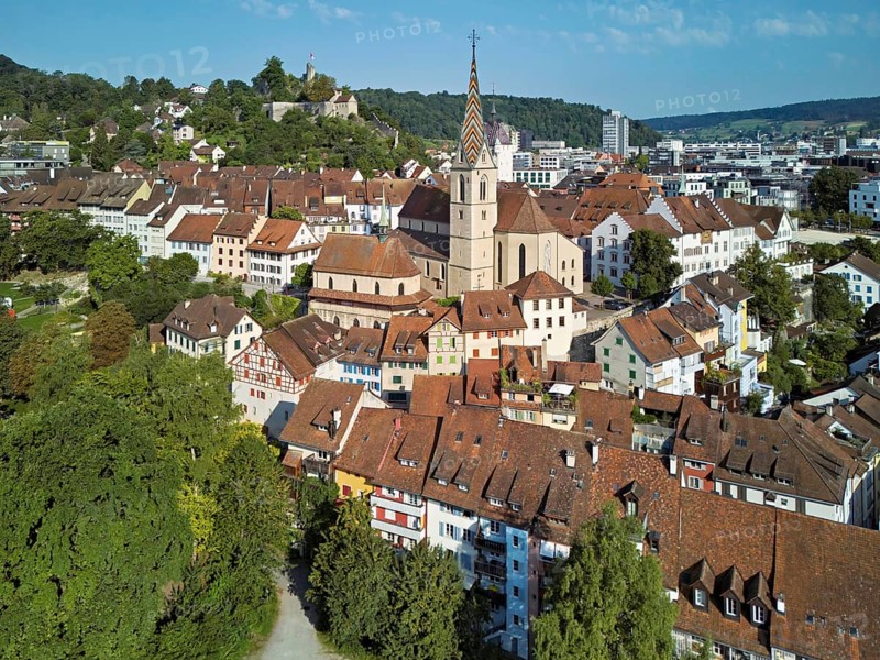 View of the old town with the parish church of Maria Himmelfahrt, behind the ruins of Stein Castle, formerly an administrative centre of the Habsburgs, Baden, Canton, Aargau, Switzerland
