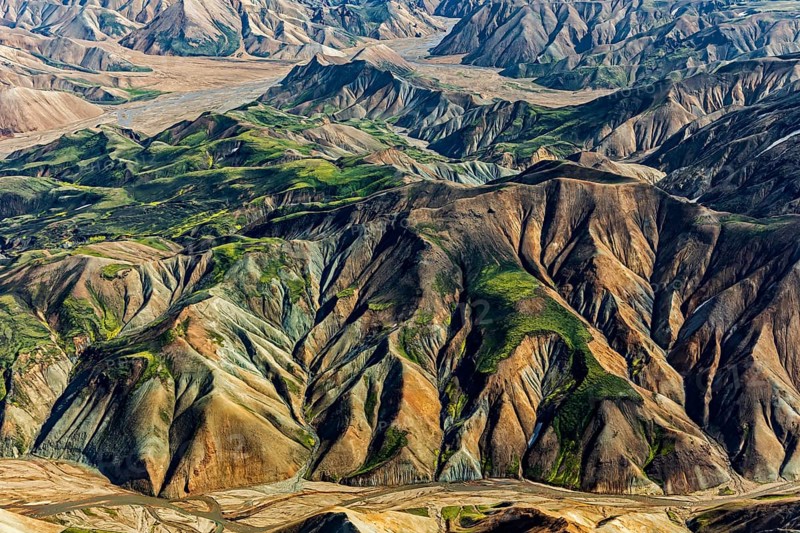Mountain landscape, sunny, summer, volcanic landscape, aerial view, Landmannalaugar, Fjallabak Nature Reserve, Icelandic Highlands, Iceland