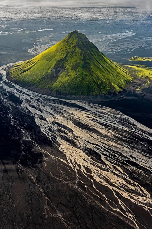 Mountain landscape, sunny, summer, volcanic landscape, river bed, river, aerial view, backlight, Maelifell volcano, Maelifellssandur, Icelandic Highlands, Iceland