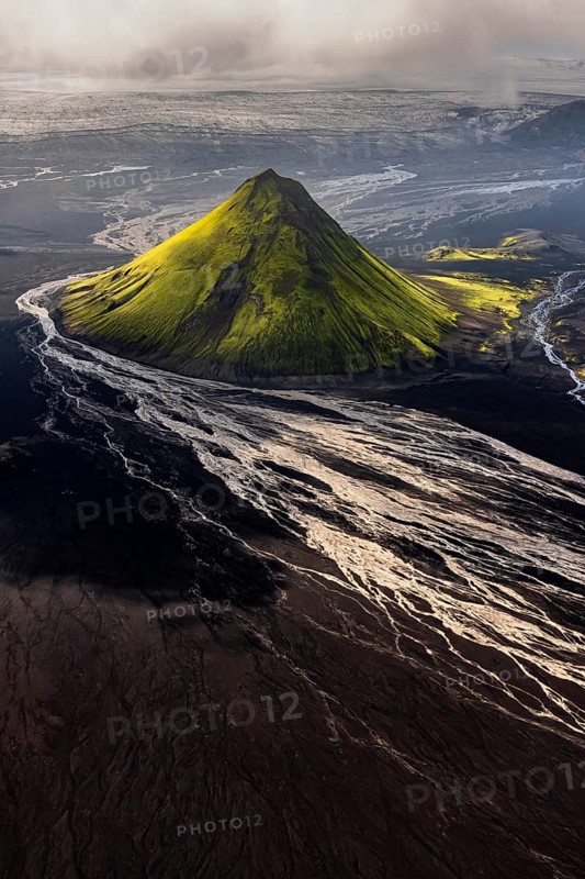 Mountain landscape, sunny, summer, volcanic landscape, river bed, river, aerial view, backlight, Maelifell volcano, Maelifellssandur, Icelandic Highlands, Iceland