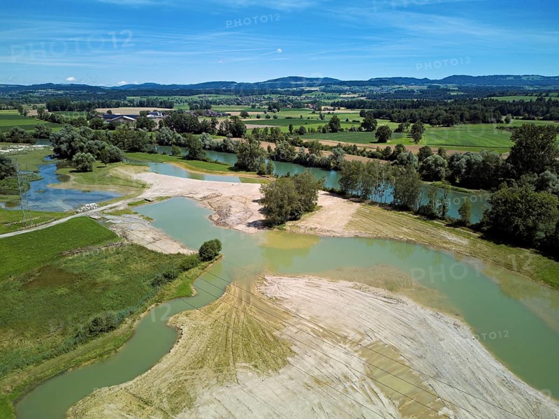 Freshly renaturalised area on the Reuss, floodplain landscape, Reussegg hamlet, Sins, Freiamt, Canton, Aargau, Switzerland