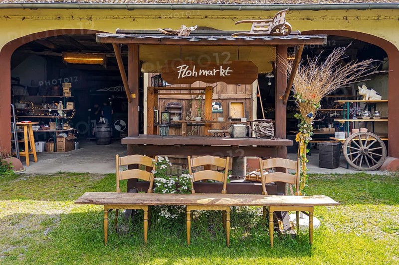 Flea market, junk, Bissendorf, Lower Saxony, Germany