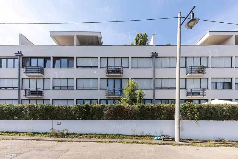 Weissenhof Estate on the Killesberg in Stuttgart. The Werkbund Estate was built in 1927 by the Deutscher Werkbund under the direction of Ludwig Mies van der Rohe by leading representatives of Neues Bauen, partly using experimental materials. Stuttgart, Baden-Württemberg, Germany