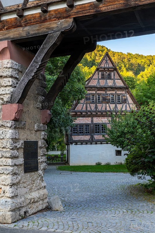 Monastery complex, Tor tor to the monastery courtyard, monks' bathhouse, half-timbered building, Blaubeuren, Swabian Alb, Baden-Württemberg, Germany