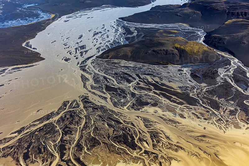 Mountain landscape, river, river delta, river course, volcanic landscape, sunny, aerial view, summer, Langisjör, Icelandic Highlands, Iceland