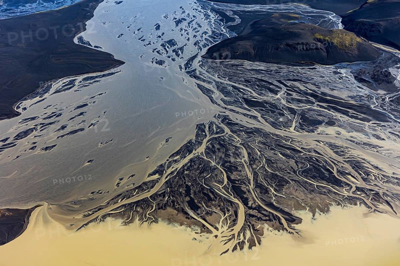 Mountain landscape, river, river delta, river course, volcanic landscape, sunny, aerial view, summer, Langisjör, Icelandic Highlands, Iceland